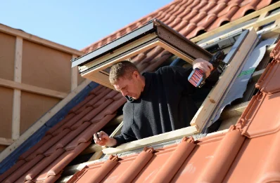 Pose de fenêtres de toit Velux à Coutençon